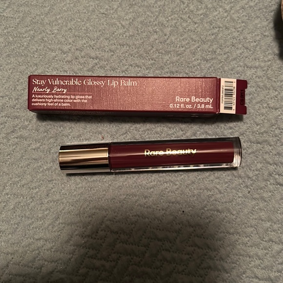 Rare Beauty Other - RARE BEAUTY BY SELENA GOMEZ | Stay Vulnerable Glossy Lip Balm - Nearly Berry